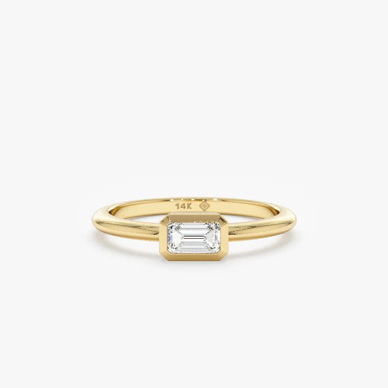 Emerald Cut Diamond Ring, Kali