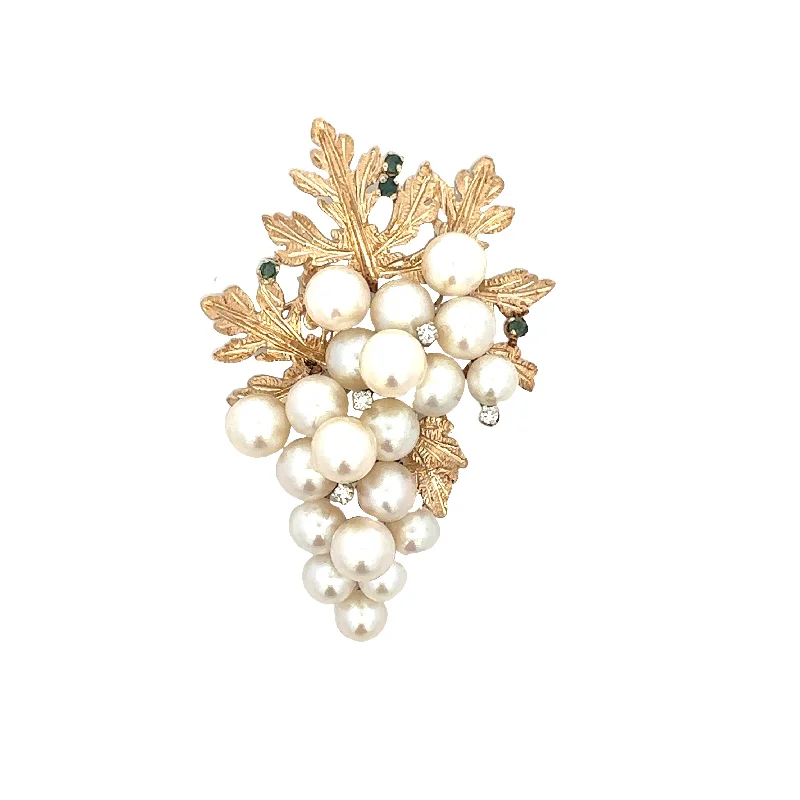 Jewelry Sale – Exclusive Styles At Lower Prices Vintage 1960s Akoya Cultured Pearl, Emerald and Diamond Brooch