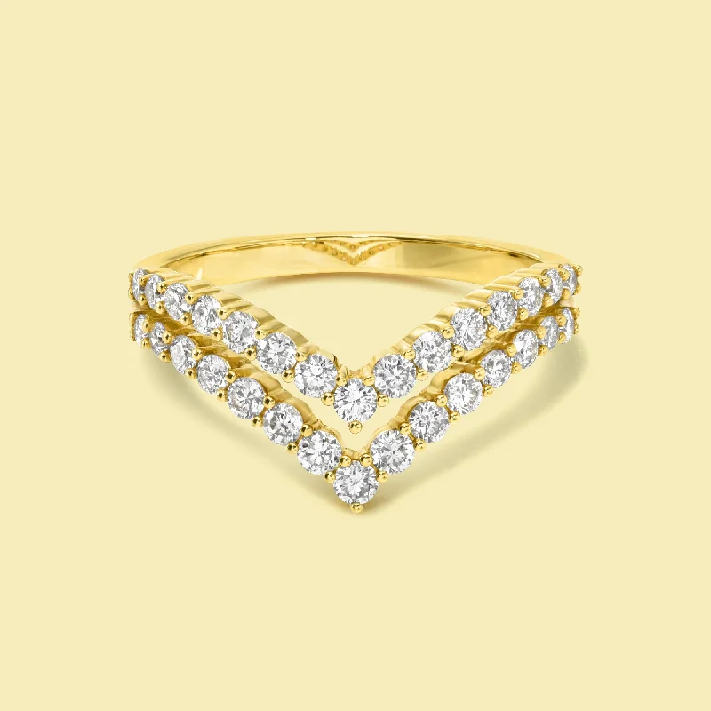 The Audrey, Double-row V-shaped Diamond Band