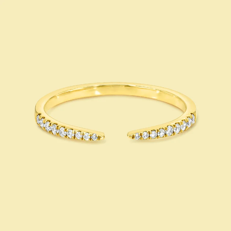 The Vi, Open Diamond Cuff Band