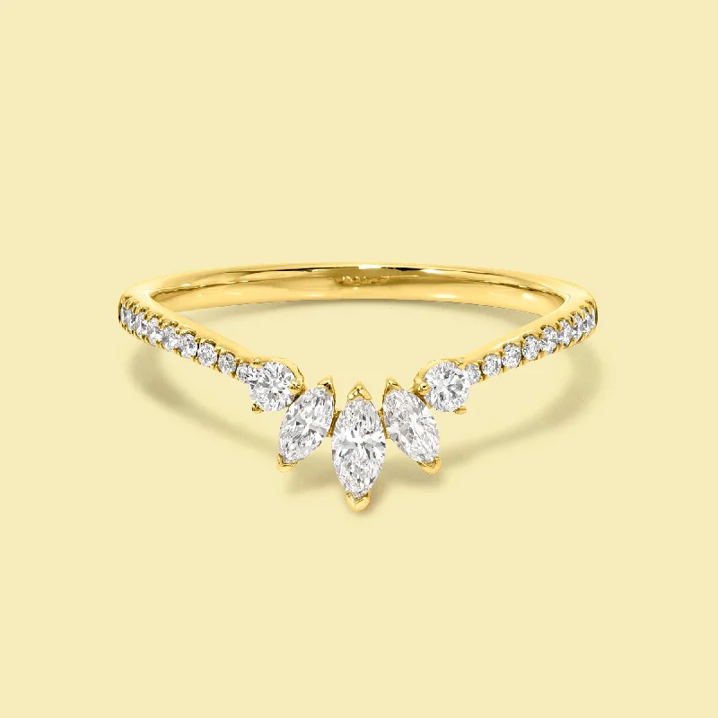 The Victoria, V-shaped Curved Diamond Band