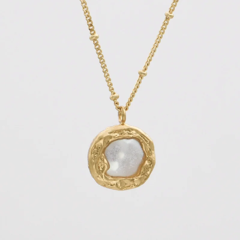 Luxury Jewelry At Unbeatable Discounts Poppy Pearl Necklace
