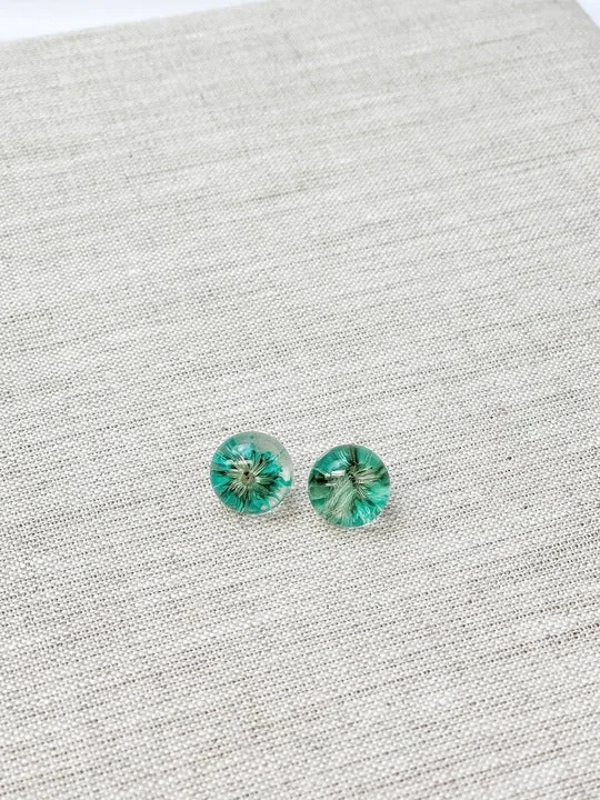 Final Call For Exquisite Jewelry At Reduced Rates Pressed Flower Acrylic Stud Earrings - Green