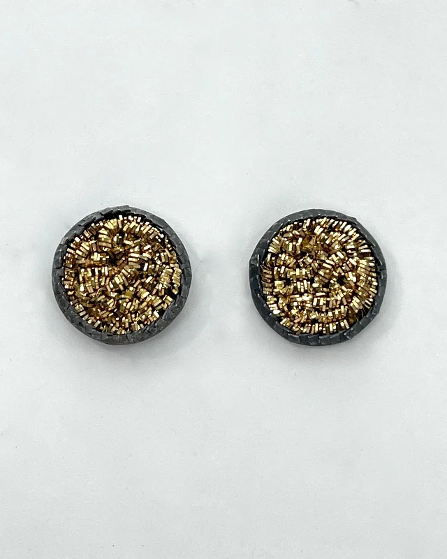 The Perfect Jewelry Piece At The Perfect Price Himatsingka Sparkler Golden Stud Earrings