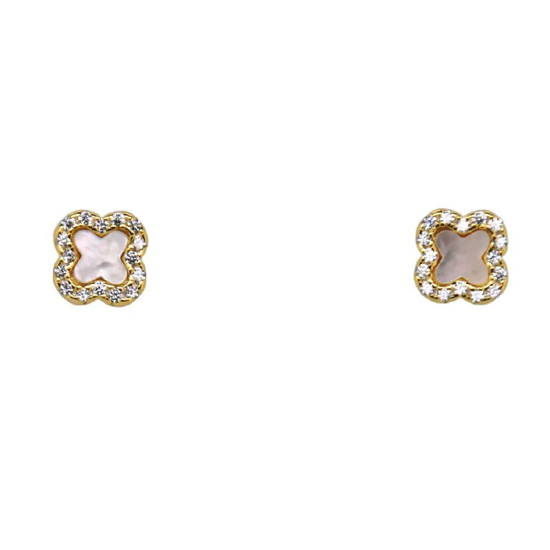 Discounted Luxury Jewelry – Shine Without The Splurge "TINY CLOVER" Stud Earrings