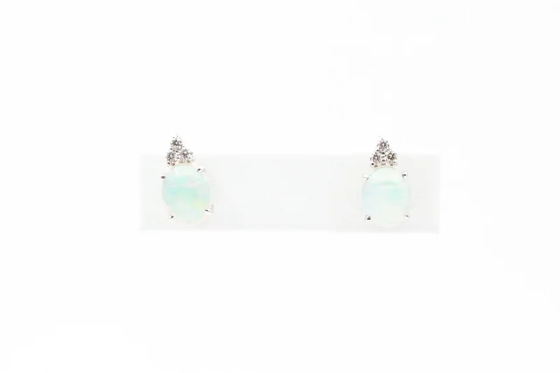 High-Quality Jewelry At A Fraction Of The Cost White Gold Oval Opal and Diamond Stud Earrings